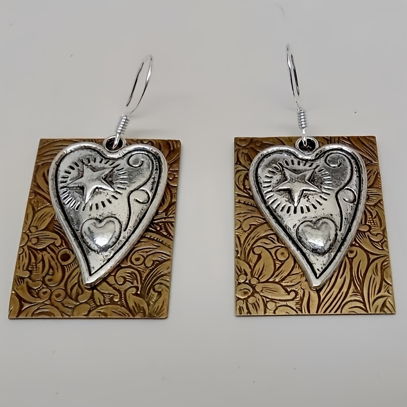 Women's Exquisite Retro Flower Star Pattern Carved Square Pendant Earrings