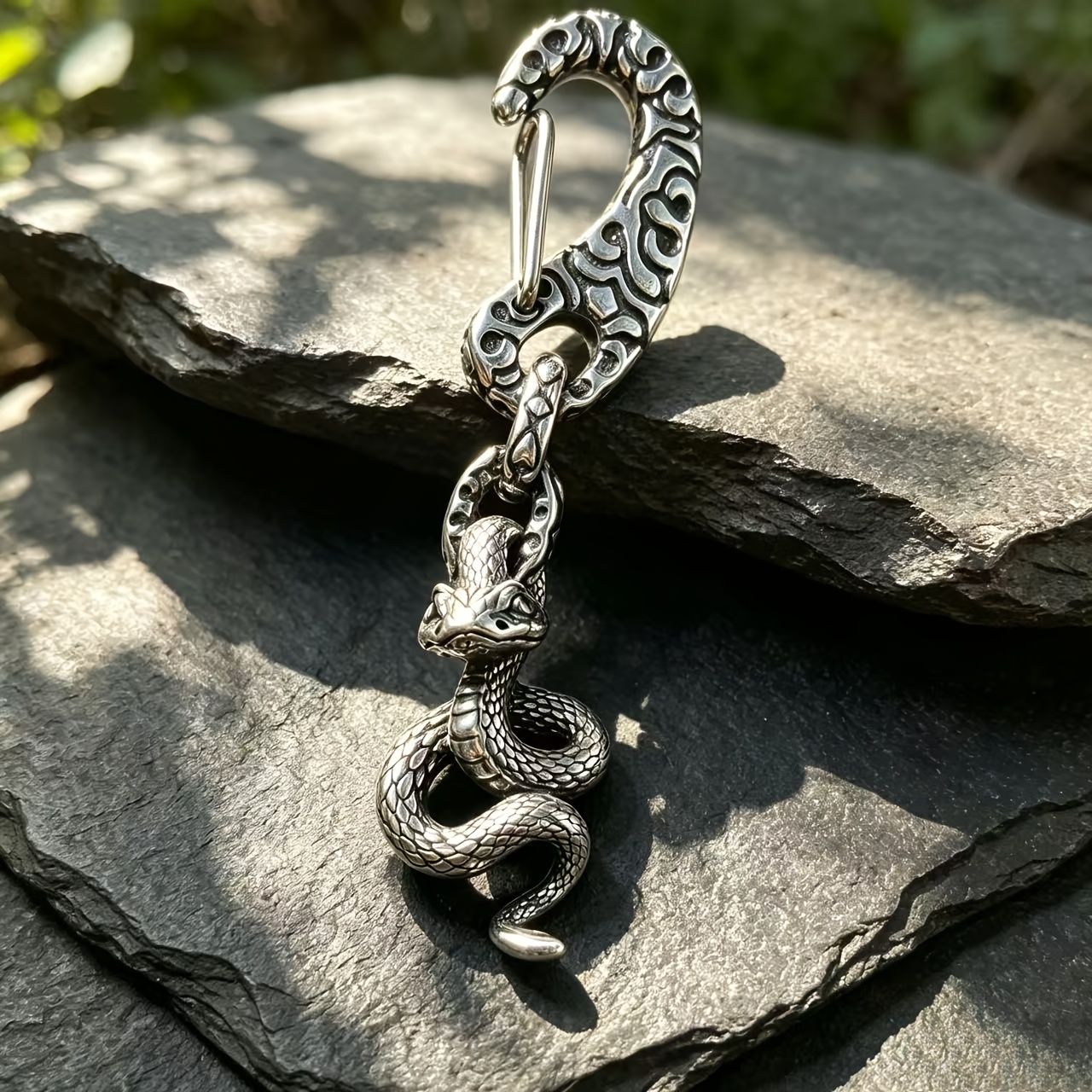 Retro Carved Stainless Steel Serpent Key Chain Pendant