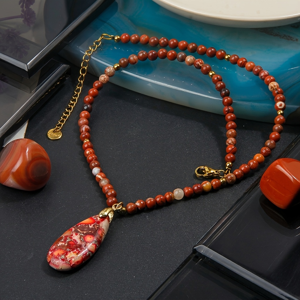 Natural Red Aventurine Beads Necklace with Teardrop Pendant