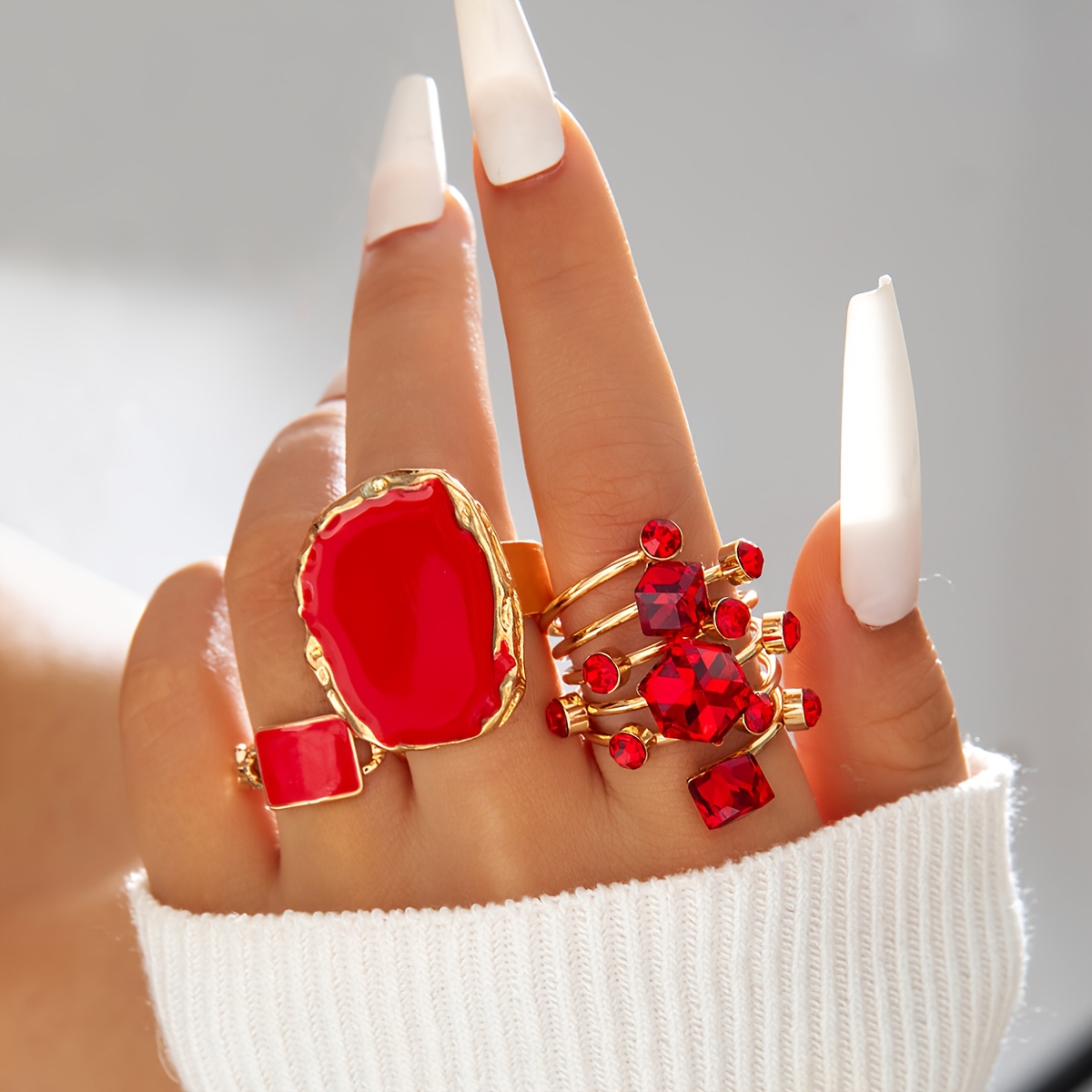 Image of 3pcs Vintage Elegant Light Rhinestone-encrusted Enamelled Geometric Openwork Women's Ring Jewelry Set, Suitable For Prom Parties And Gatherings As A Gift