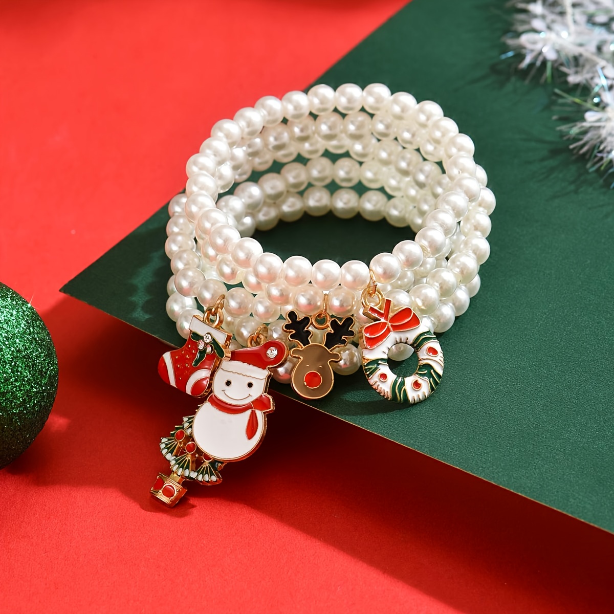TEMU Conjunto de pulseras para mujer con diseño navideño de , 5 piezas, fácil de moda, perlas hechas a , pulsera elástica con cuentas, lindo dibujo