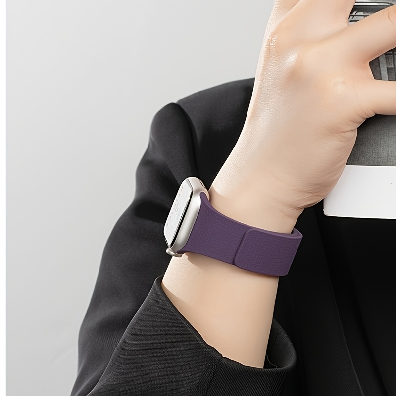 New Magnetic Strap for Iwatch10/9/8/7/6/5/4/3 Compatible with 38/40/41/42/44/45/46/49mm Couple's Creative Spring and Summer Sports [ON WATCH!]