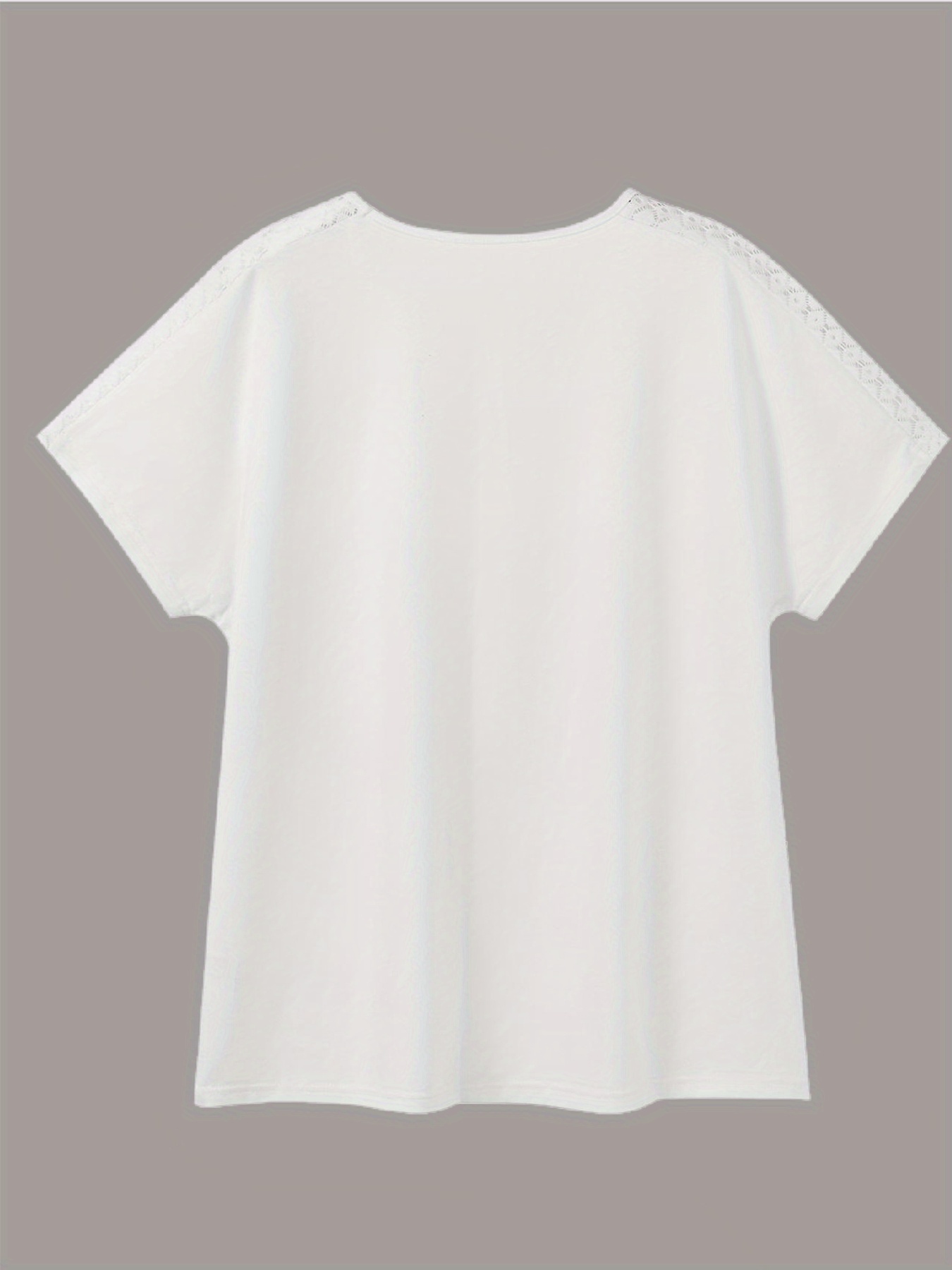 Women'S Plus Size 2024 Summer Fashion V-Neck T-Shirt - Pink with Lace Detail, Short Sleeve, Lightweight & Stretchy Fabric, Casual Wear, Casual Wear Tee | Lace Trim Top | Comfortable Fit, Plus Size Shirts