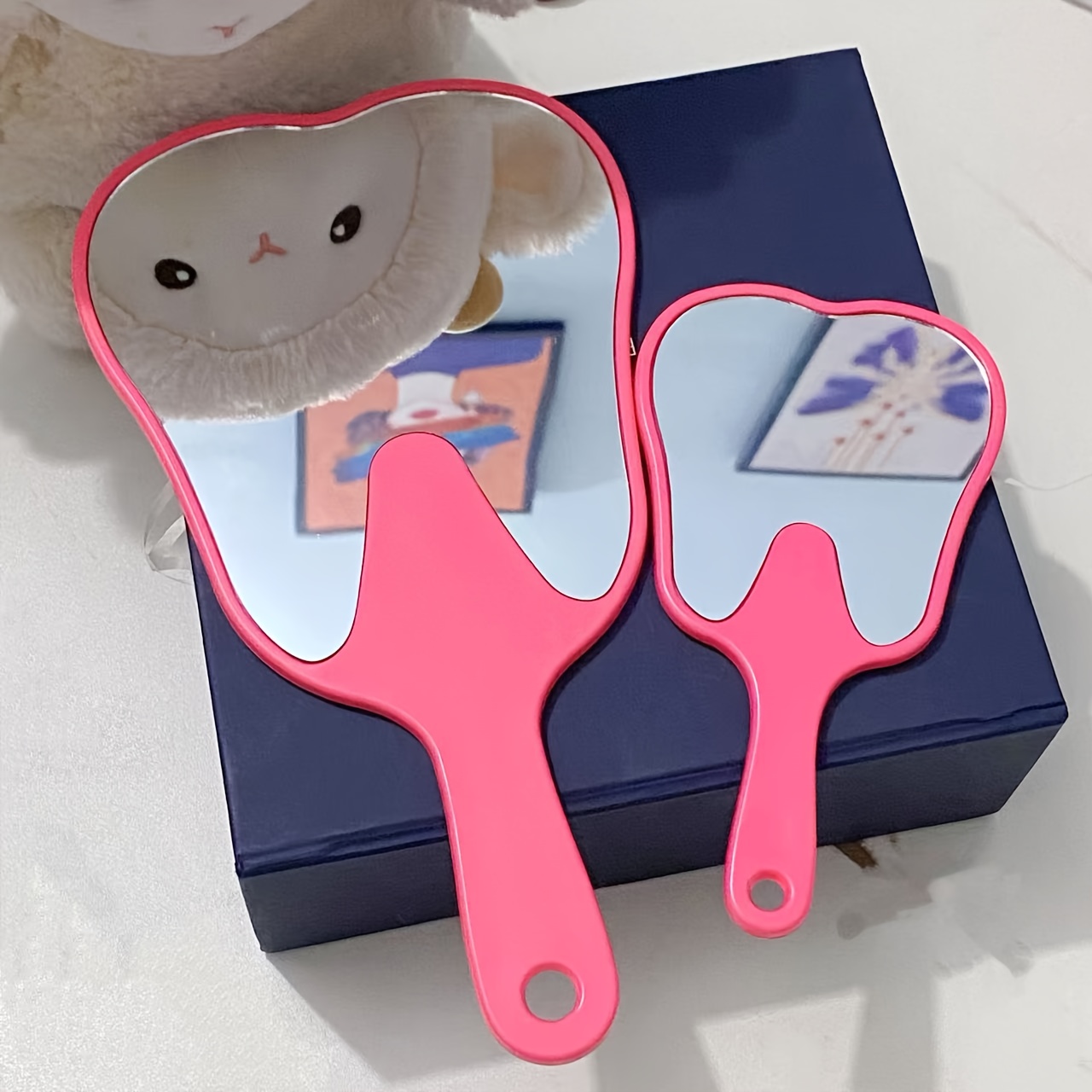 2pcs Creative Tooth-Shaped Hand Mirrors Set