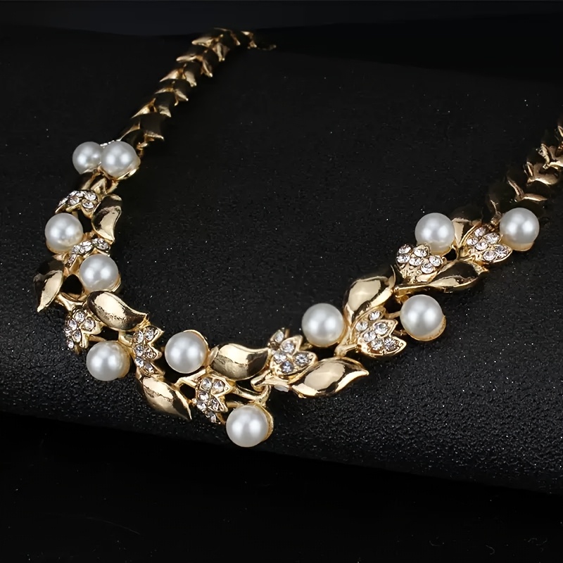 1 Set Delicate Necklace Earring Set Shaped