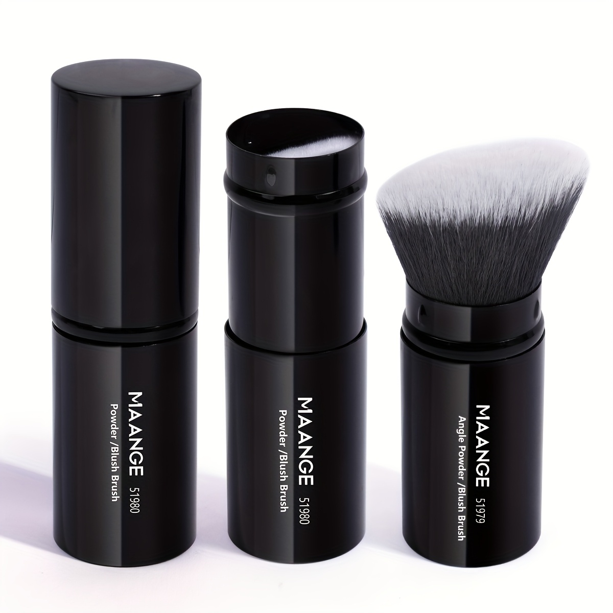 MAANGE Retractable Foundation Brush with Soft Bristles