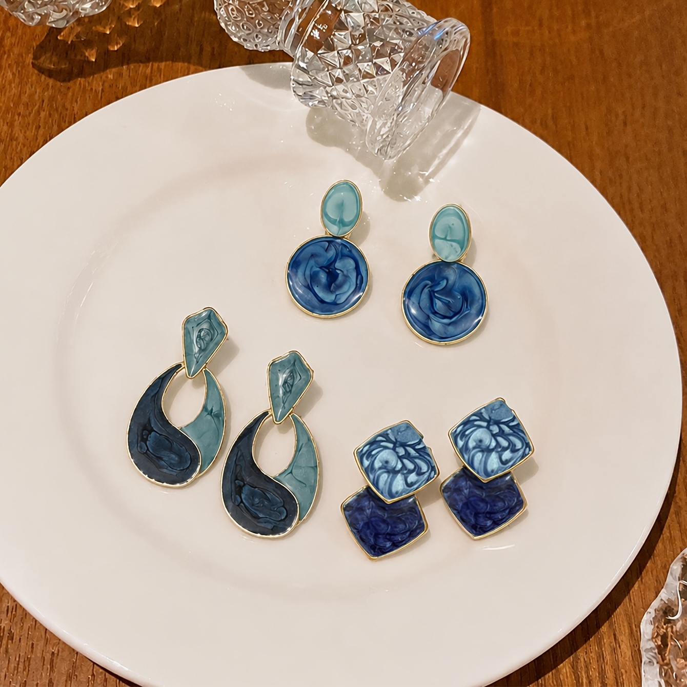 TEMU 6pcs Simple And Cute Blue Gradient Drip-enamel, Round, And Teardrop Women's Earrings, Fashionable Stud Earrings For Women, Exquisite And