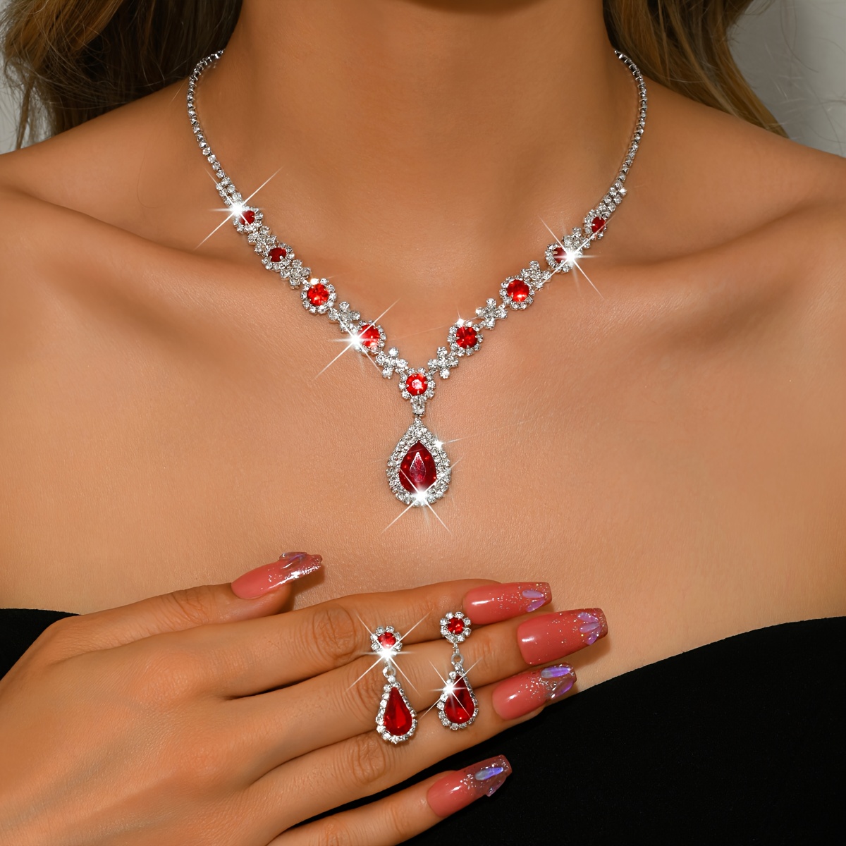 Modieuze 2-delige Ketting en Oorbellen Set, Luxe Strass Waterdruppel Hanger | High-End Sieraden | Party/Banket/Bruiloft Accessoires