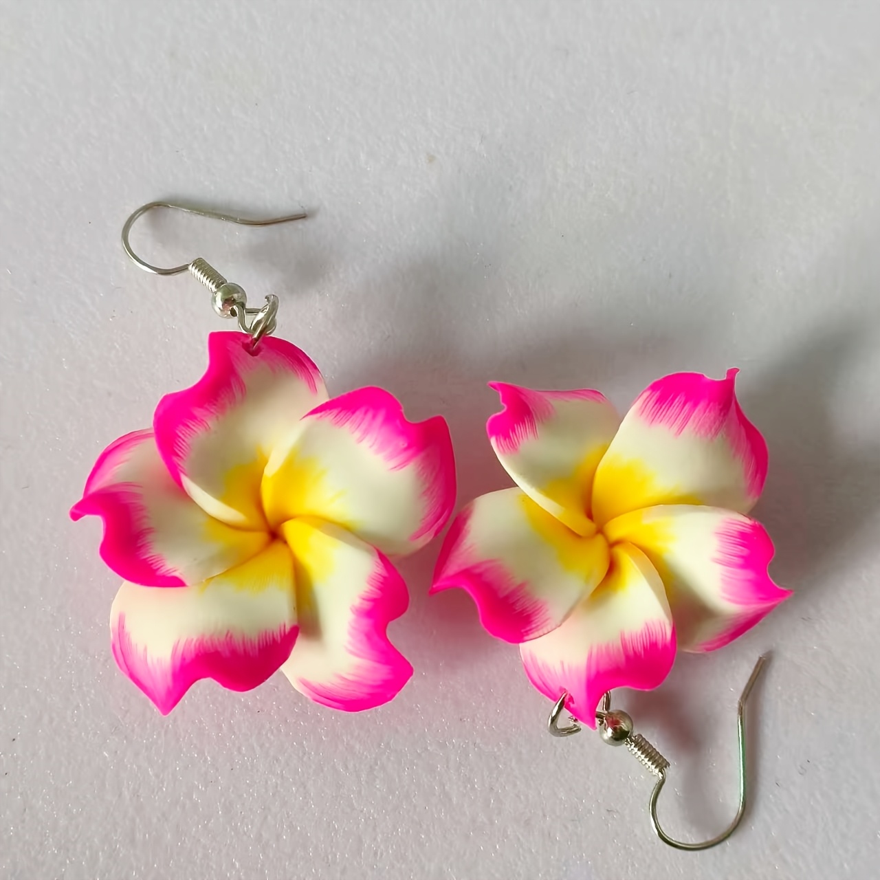 1 Pair Women's Earrings, Vacation Soft Pottery Flower Egg Flower Hanging Earrings, Jewelry Additions, Birthday Gifts, Party Gifts