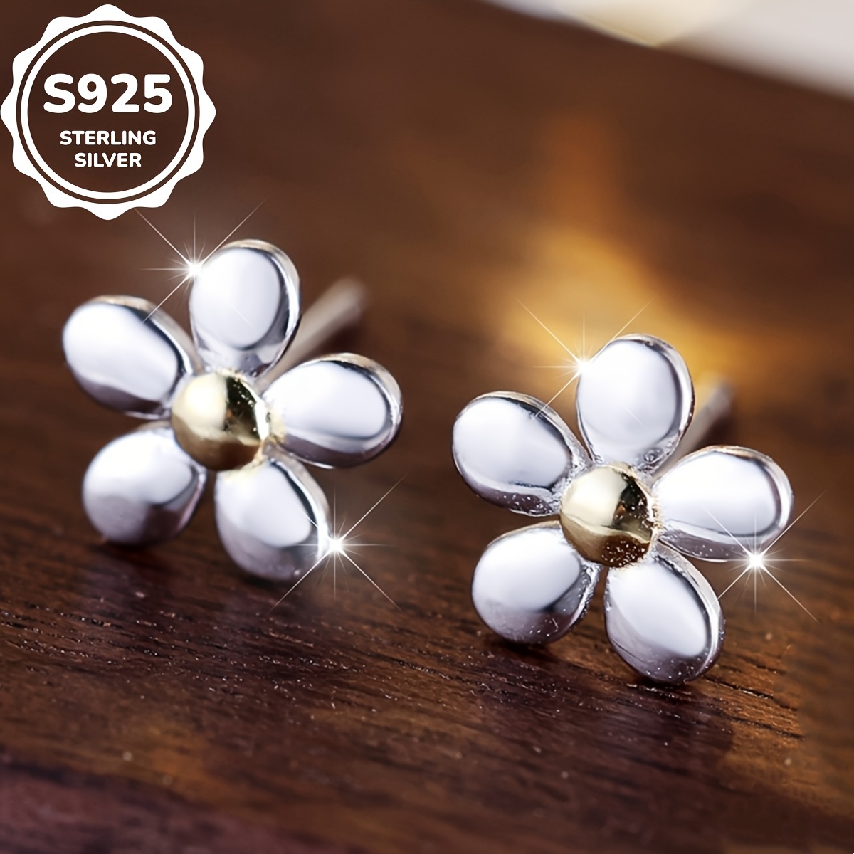 

Boucles d'Oreilles Légères en Argent Pur 925 avec Fleur Mignonne de 1.1g pour Femmes, Cadeau Hypoallergénique pour Fille, Petite , Mère, Meilleure