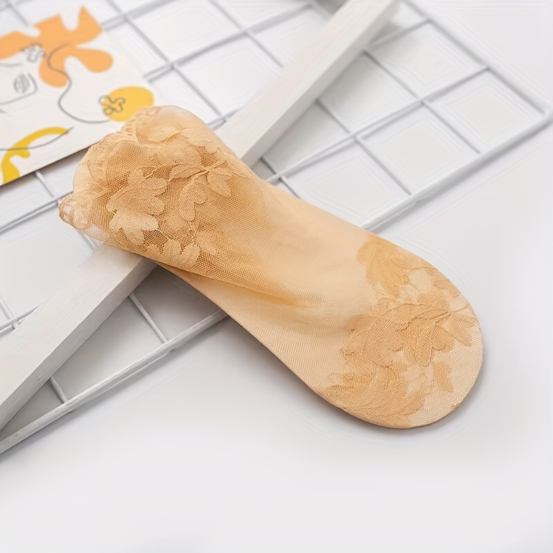 3pairs summer thin lace short Women's socks suitable for sizes 36-39