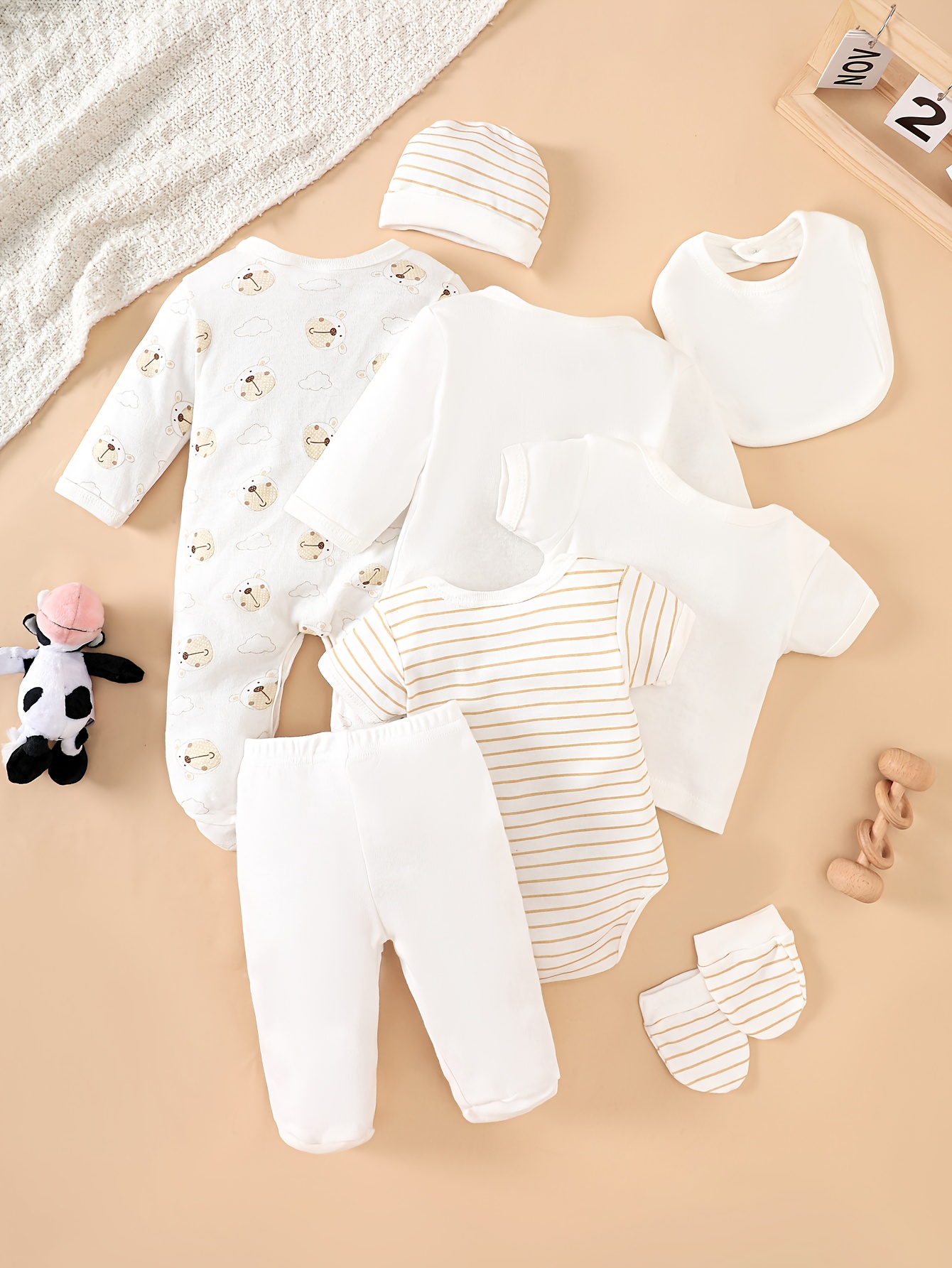 8pcs Newborn Baby Set with Hat and Bib, Cartoon Pattern