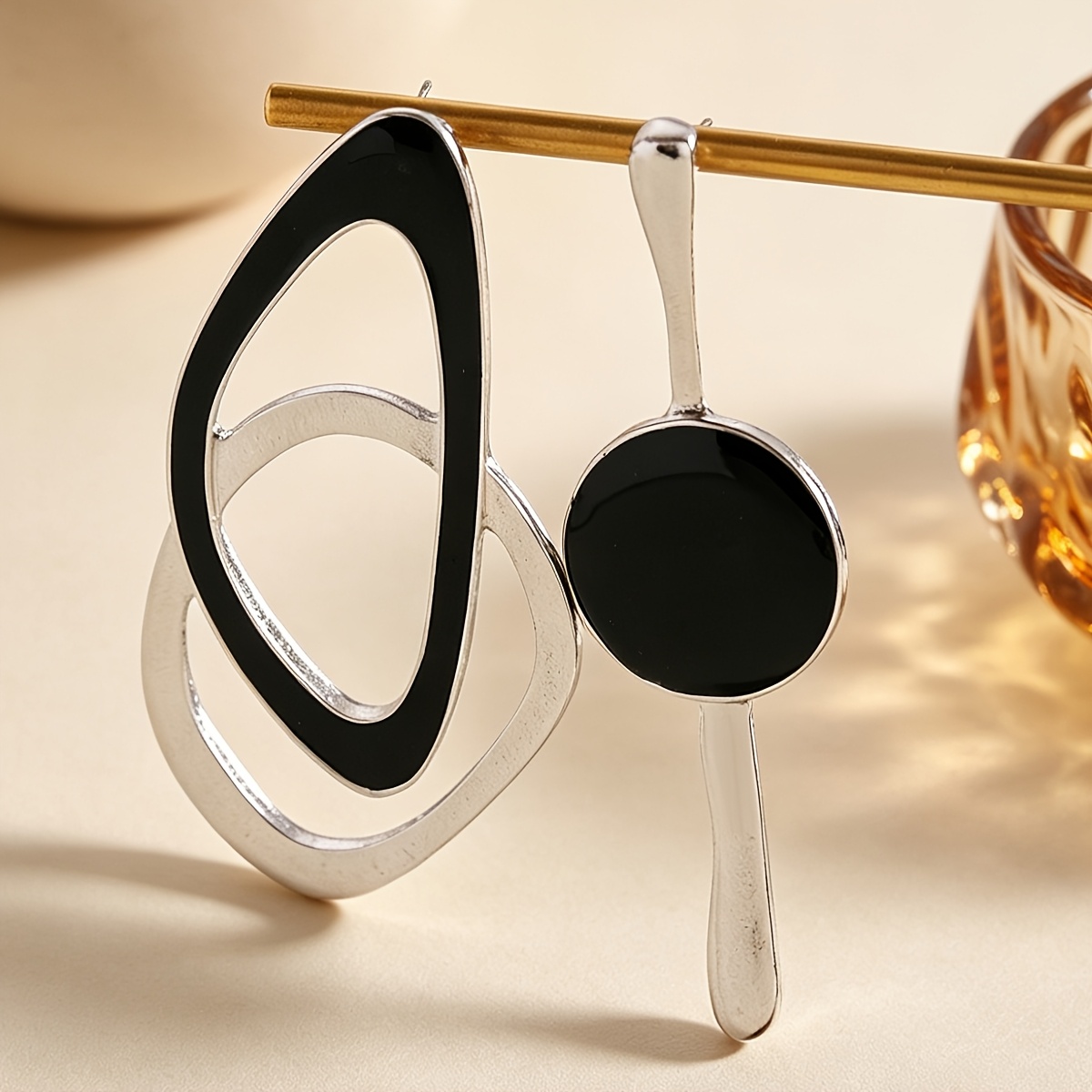 TEMU 2pcs Fashionable Individual Minimalist Geometric Drip Glaze Asymmetrical Earrings Suitable For Women' Vacation Wear