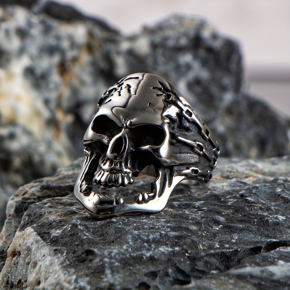 Gothic Rings For Men Skull Ring Stainless Steel Gothic Skull Ring