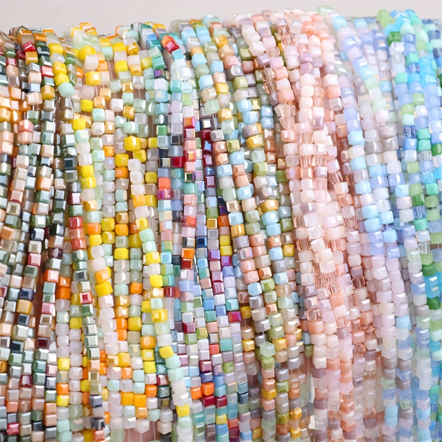 

170pcs Beadlicious Perles de en verre, 2mm Perles d'espacement carrées multicolores la de DIY, , bracelets, boucles d'oreilles d'artisanat