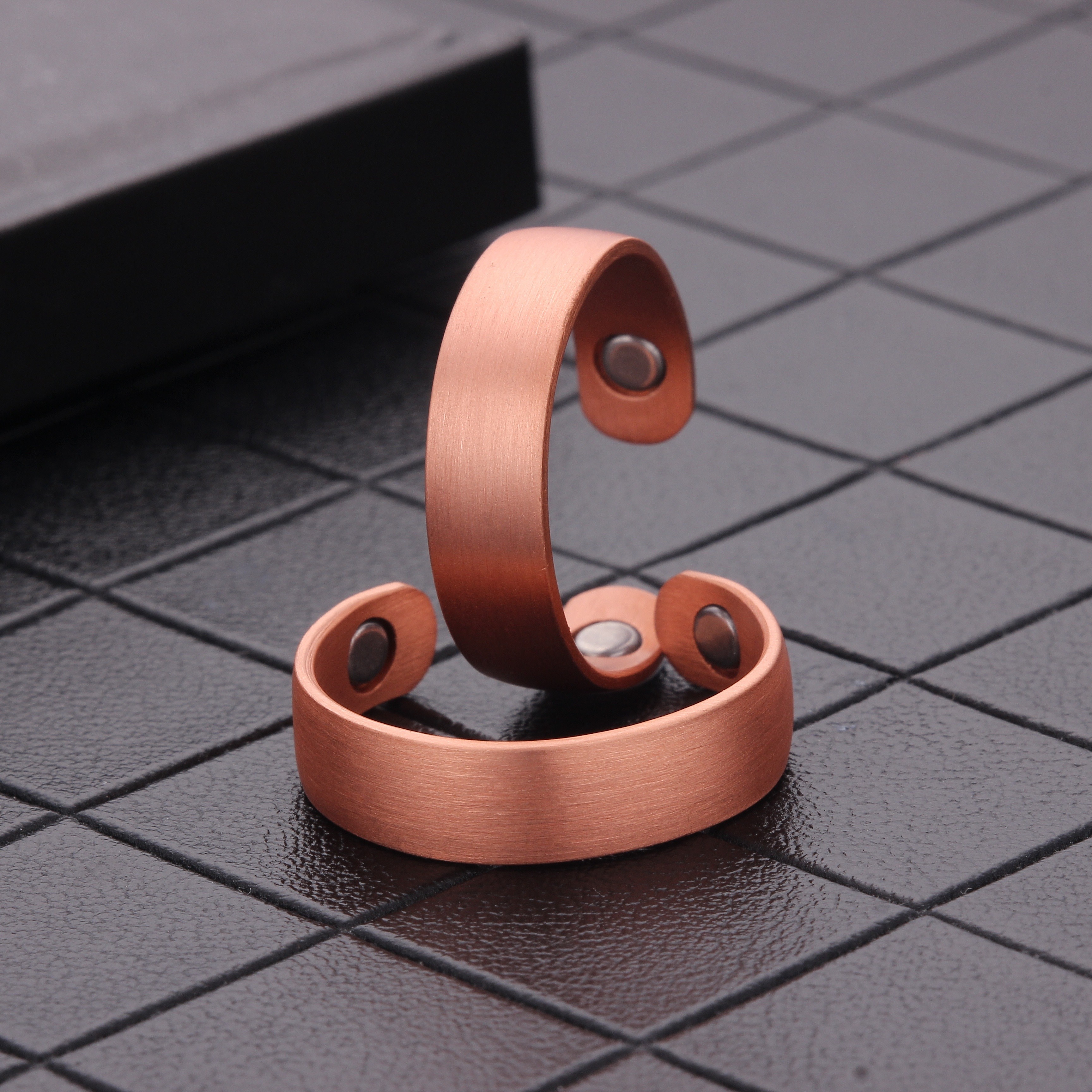 Elegant Adjustable Copper Magnetic Ring, Ideal Gift