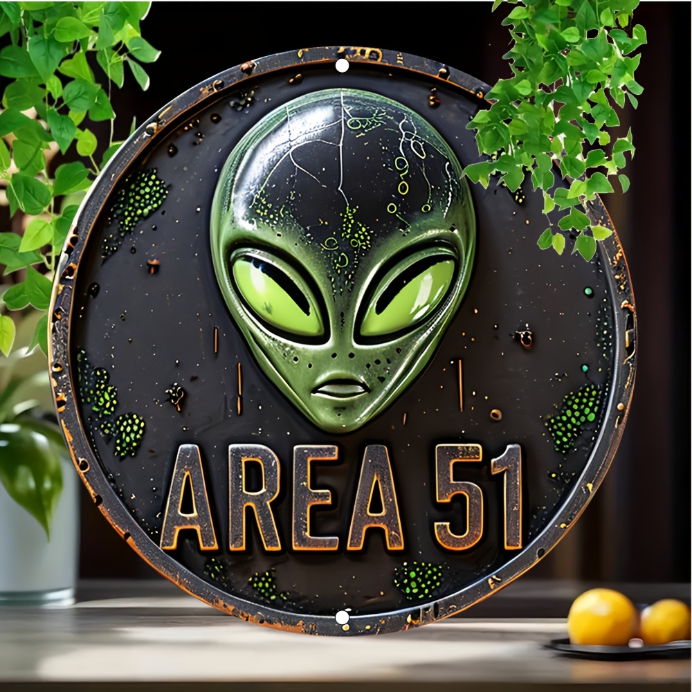 

1pc Vintage Ufo Wall Hanging Sign, Aluminum Round Tin Decor, Multipurpose Indoor/outdoor Metal Plaque, 7.87x7.87 Inch, With English Text For Home, Garage, Bar, Cafe Decor