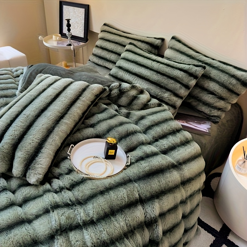 High Luxury Thick Striped Rabbit Like Plush Blanket, Autumn and Winter Thick Bed Blanket Cover, Skin Friendly and Comfortable, Providing All Day Warmth and Comfort, Suitable for Sofas, Beds, Offices and Travel, Multi-purpose Blankets, Holiday Gifts - Image 17
