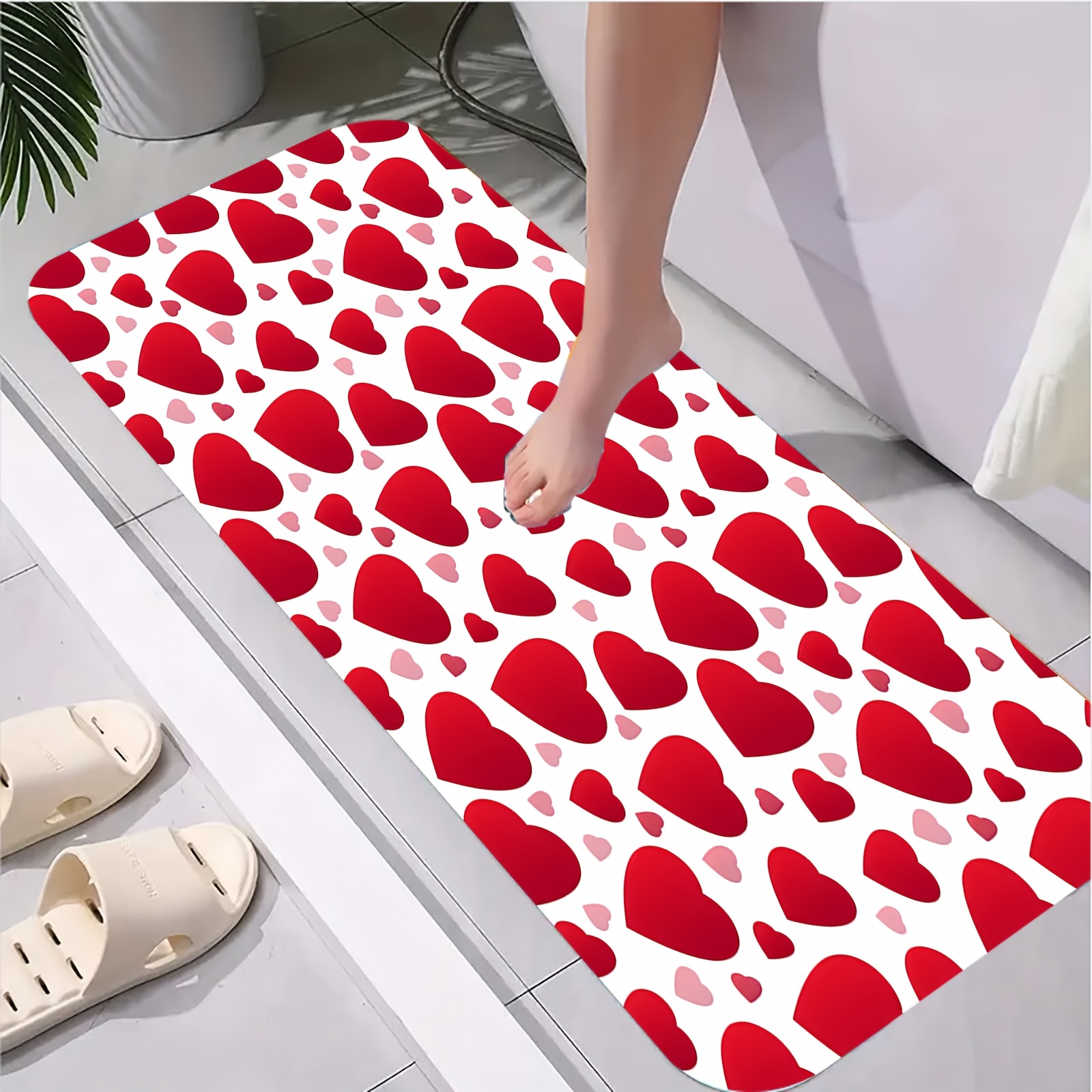 TEMU 1pc tapis épais de 1.1cm en polyester, Saint-Valentin, cœur rouge 3D, motif, utilisé pour de bain, tapis de bain, tapis extérieur, cuisine,