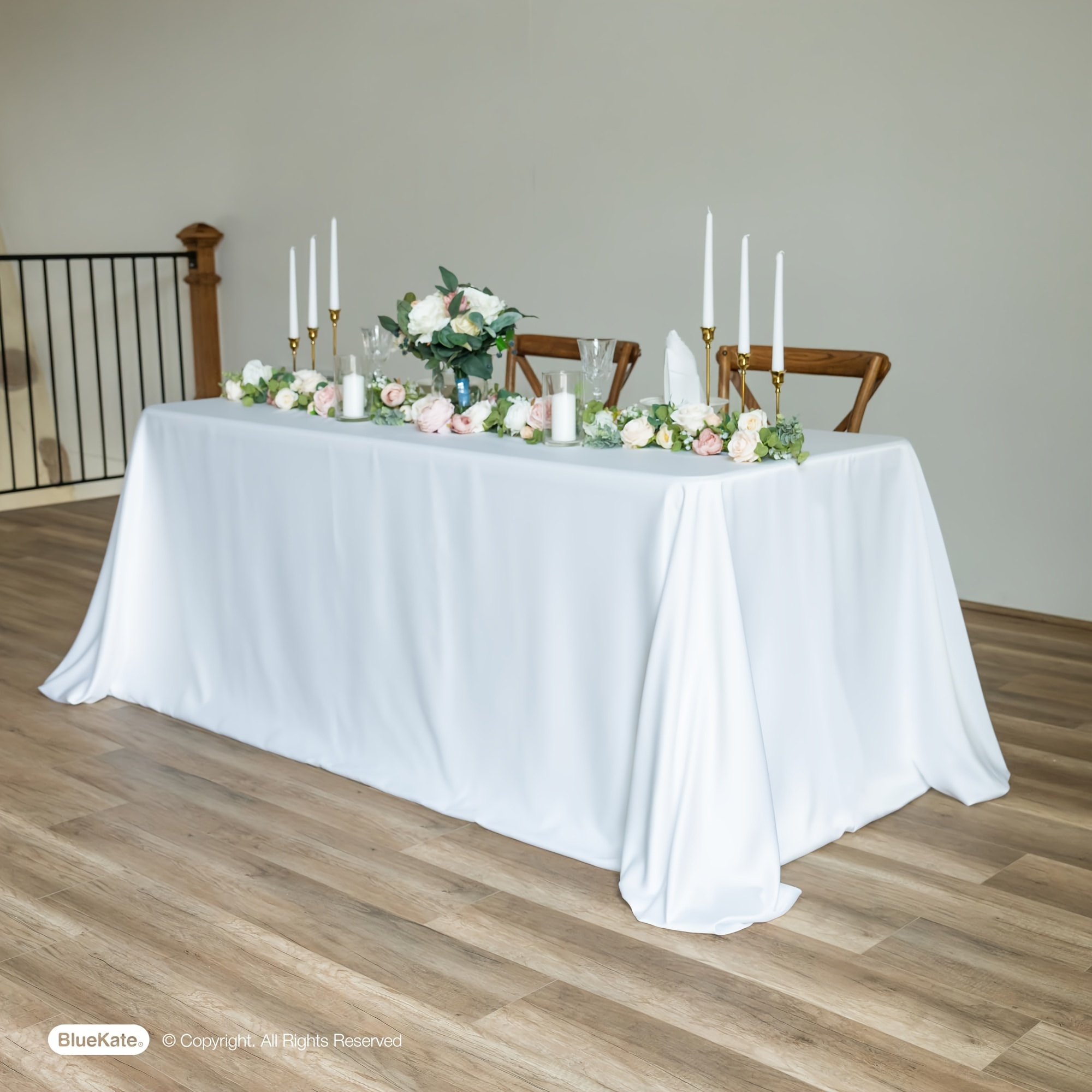 

Nappe en Satin Blanc pour et Fêtes, Couverture de Table Rectangulaire en Polyester 140x180cm