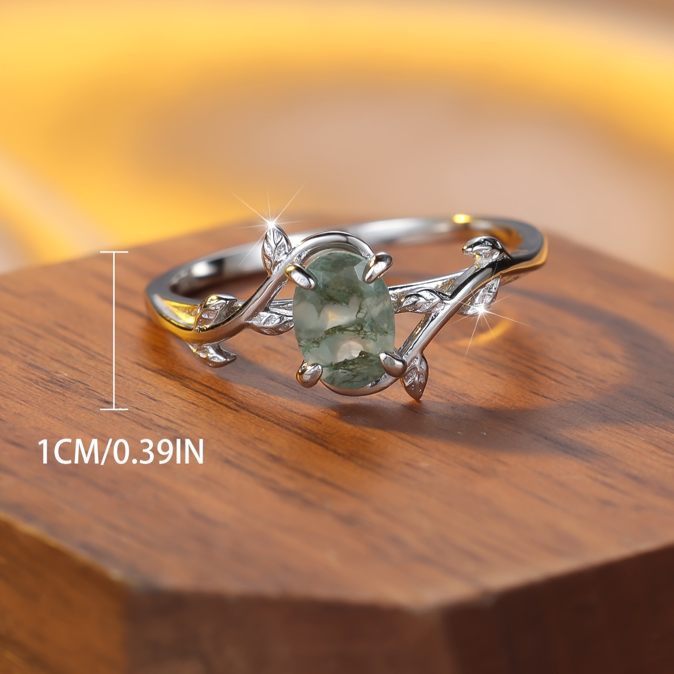 S925 Sterling Silver Cocktail Ring with Green Chalcedony Gemstone