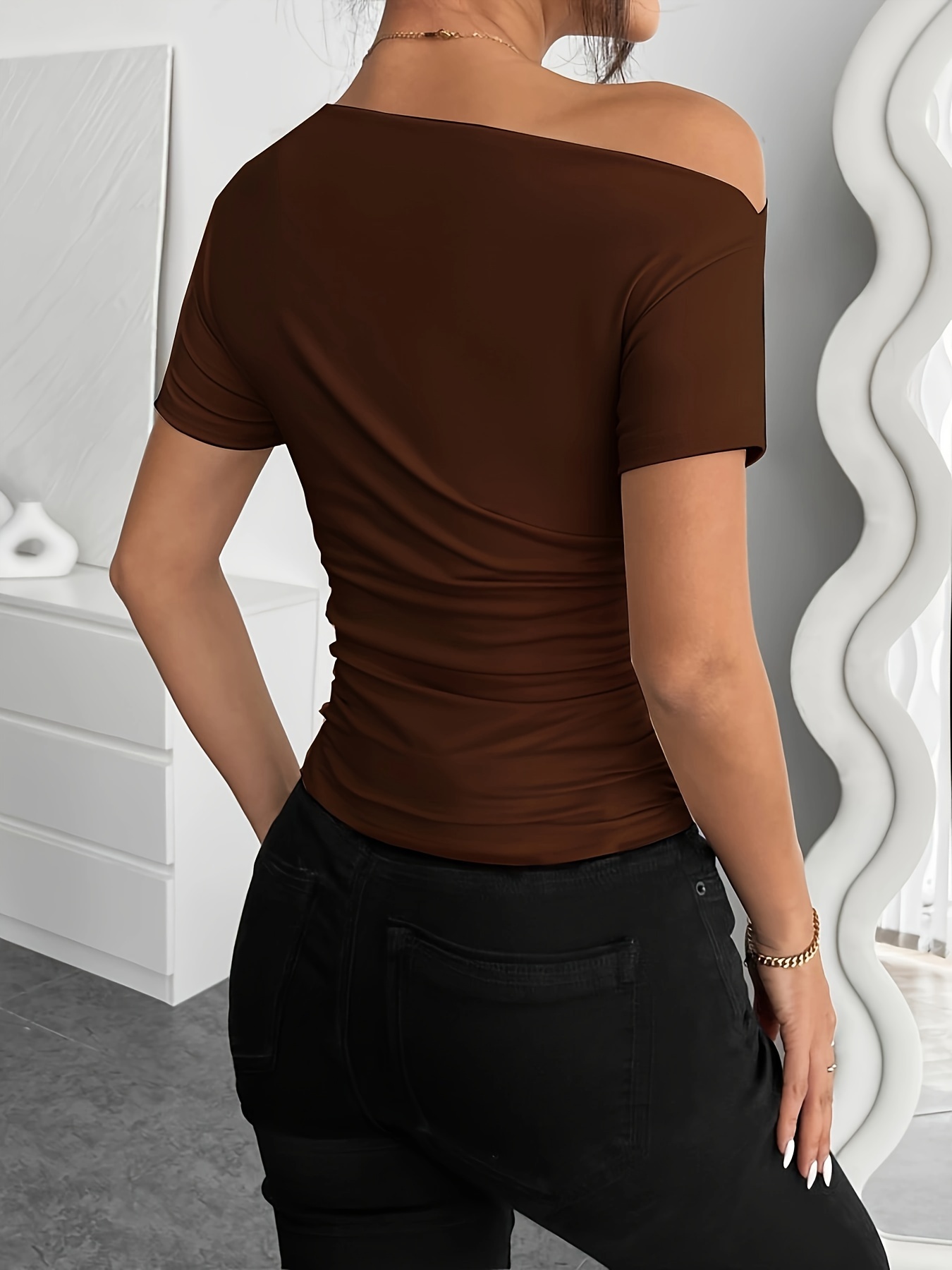 Elegant Brown Off-Shoulder Ruched Asymmetrical T-Shirt - Chic Short Sleeve, Polyester & Spandex Blend, Machine Washable - Ideal for Spring/Fall Fashion