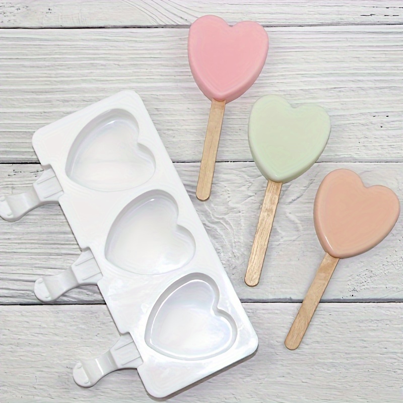 

1pc Silicone Ice Cream Mold - 3-cavity Heart Shaped, Diy Chocolate & Making, Non-electric, Food Grade Material, For Kitchen Use / Dessert Preparation / Home Baking Enthusiasts