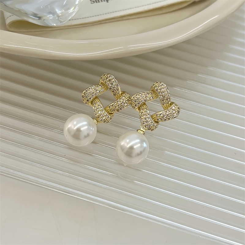 Vintage Gentle and Elegant Irregular Ear Studs for Daily Wear and Date Occasions