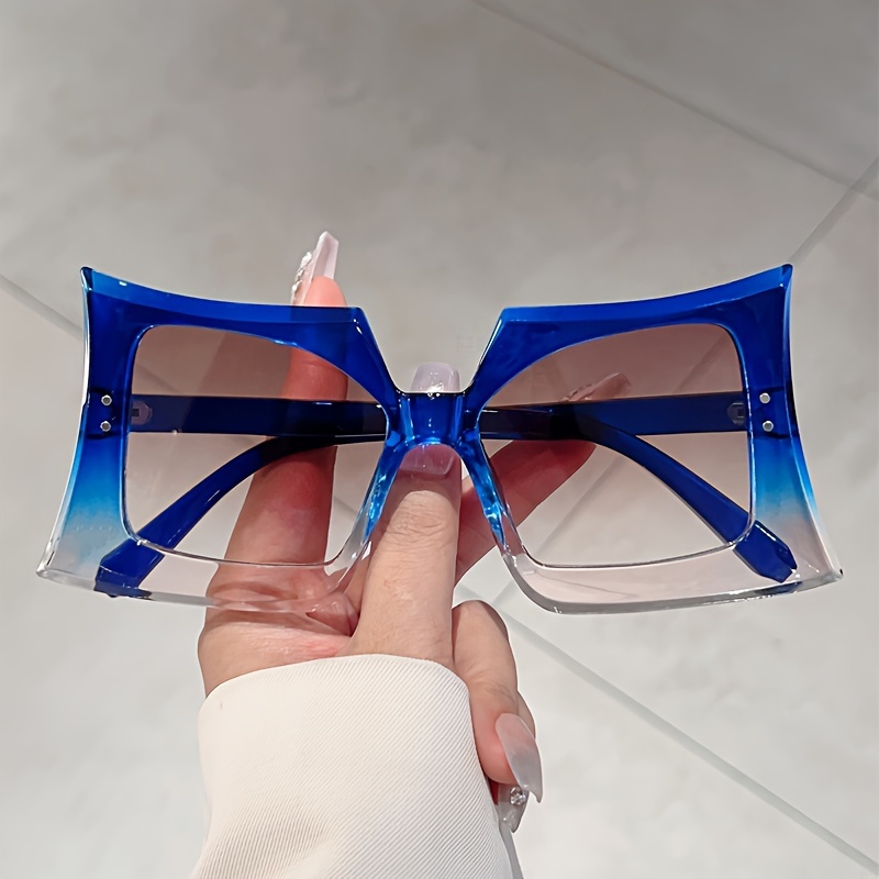 

1 Pair Of Oversized, Multicolored Gradient Design Glasses For Women - Stylish And Trendy, Street Photography And Holiday Accessories