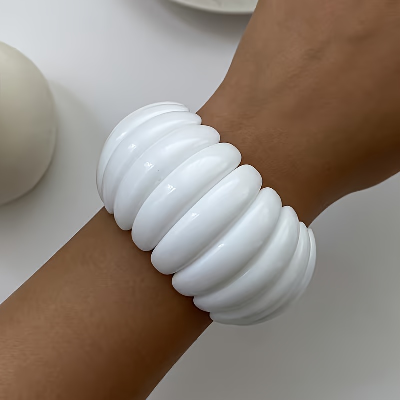 E-shop Vintage Boho Harz Armband | Dehnbar, Elegantes Weites Design, Perfektes Geschenk für Studenten und Freunde, Geeignet für , Partys und Alle