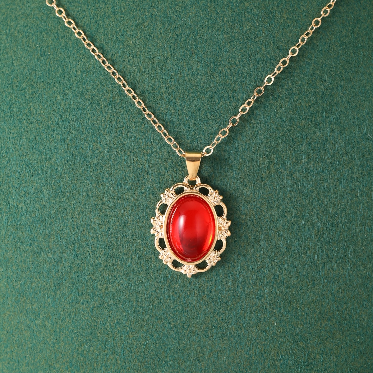TEMU Vintage Plated Women's Necklace - Oval Egg-shaped Openwork Carved Floral Pendant Suitable For Parties, Daily Wear, Banquets & Versatile With