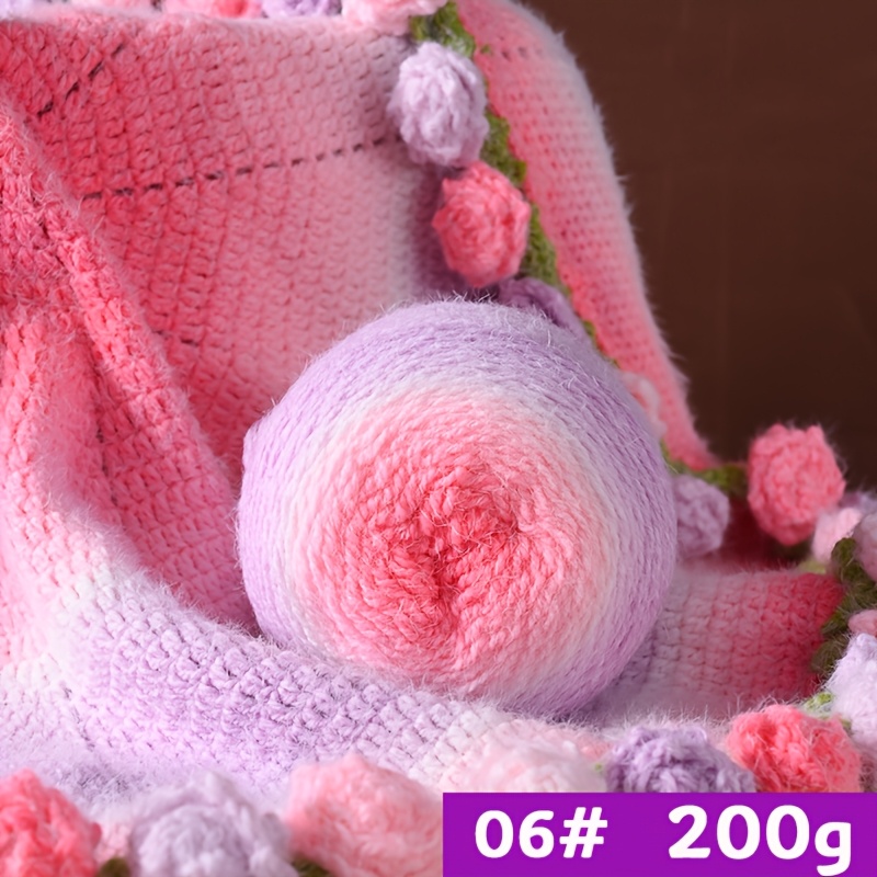 TEMU Fil à tricoter 200G Nouveau Fil Longue Distance Dégradé Moyen-Epais Couleurs Mélangées Fil Long Cheveux Boule à Crochet Aiguille Fil Décontracté