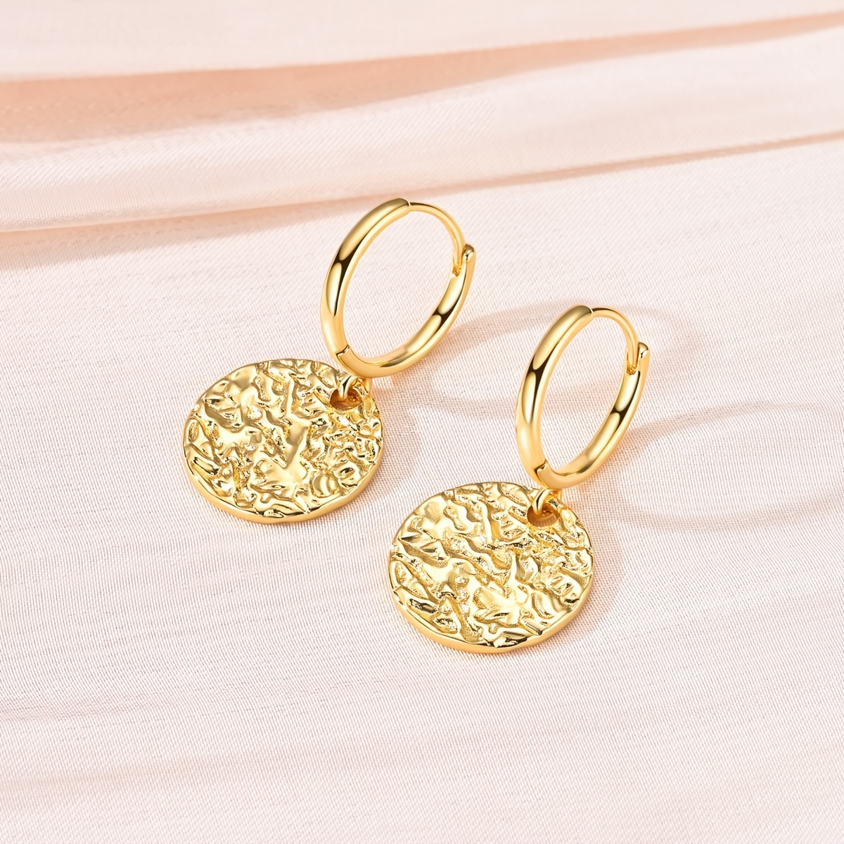 TEMU 1 Pair 18k Gold Plated Cubic Synthetic Zirconia Classic And Unique Circular Texture Earrings Wear Throughout The Year Women Jewelry Earrings