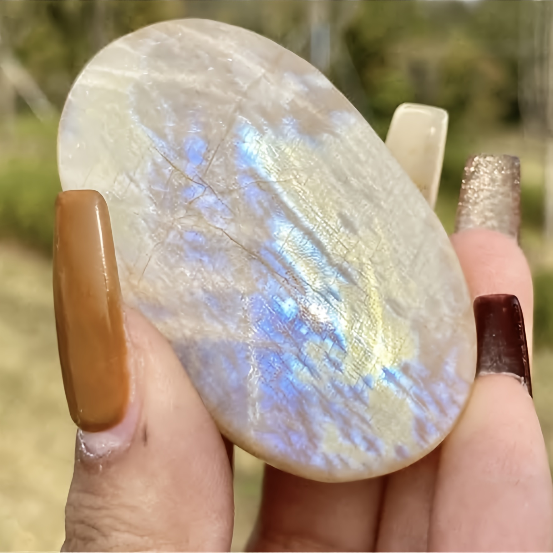 

1pc Grace Blue Palm, Crystal -for Home And Tabletop Decoration Stone, , Unique Crystals Give Gifts