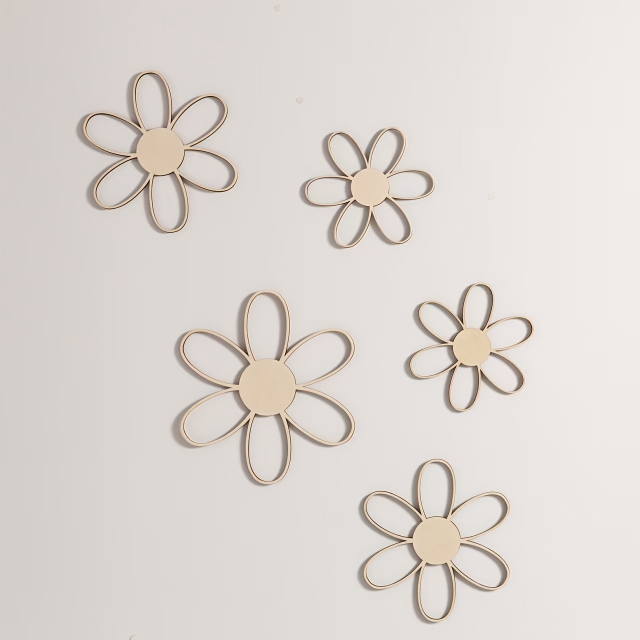 Image of 5pcs Nordic Style Wooden Daisy Wall Decor - Self-adhesive Reusable Irregular Floral Pattern, Suitable For Spring And Parties, Girls' Rooms And Holiday Gifts, Wood Art Board, Room Banner