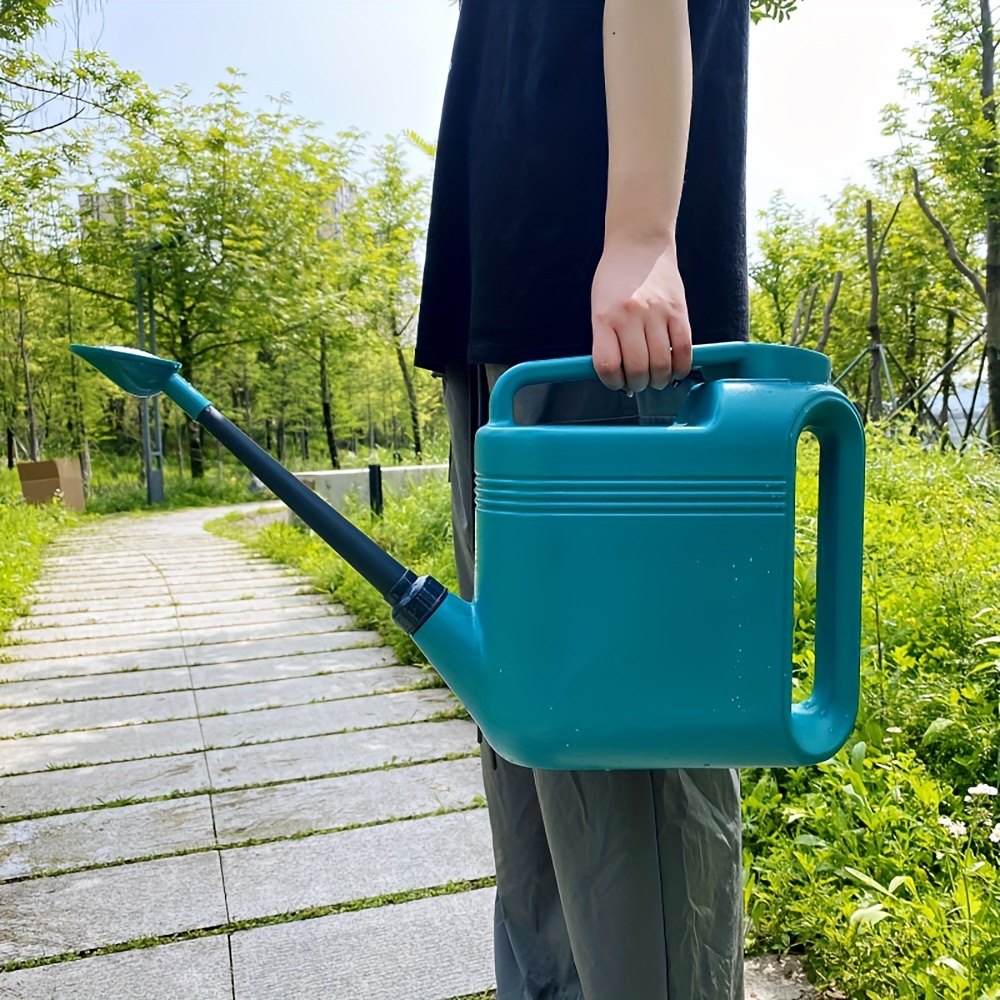 

Durable Plastic Watering Can 2.1 Gallon With Long Spout For Easy Reach - Large Capacity Garden Watering Pot For Plants And Flowers, Leakproof Design, Ideal For Indoor And Outdoor Use