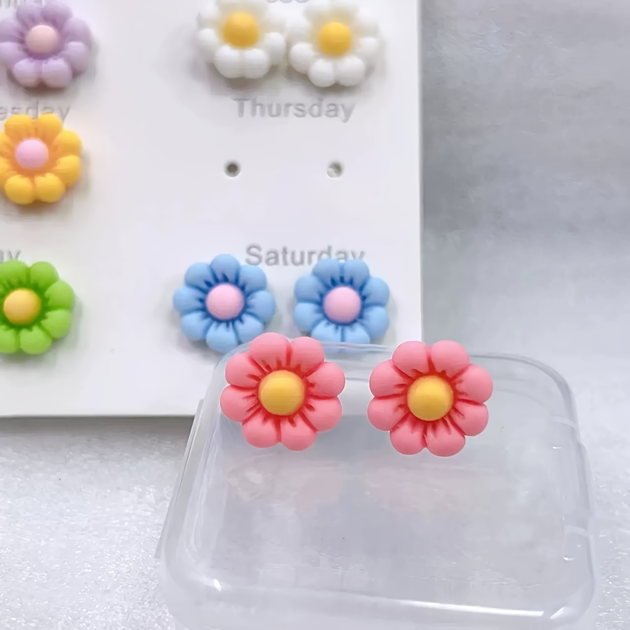 12pcs Round Corner Five Flowers Frosted Resin Earrings