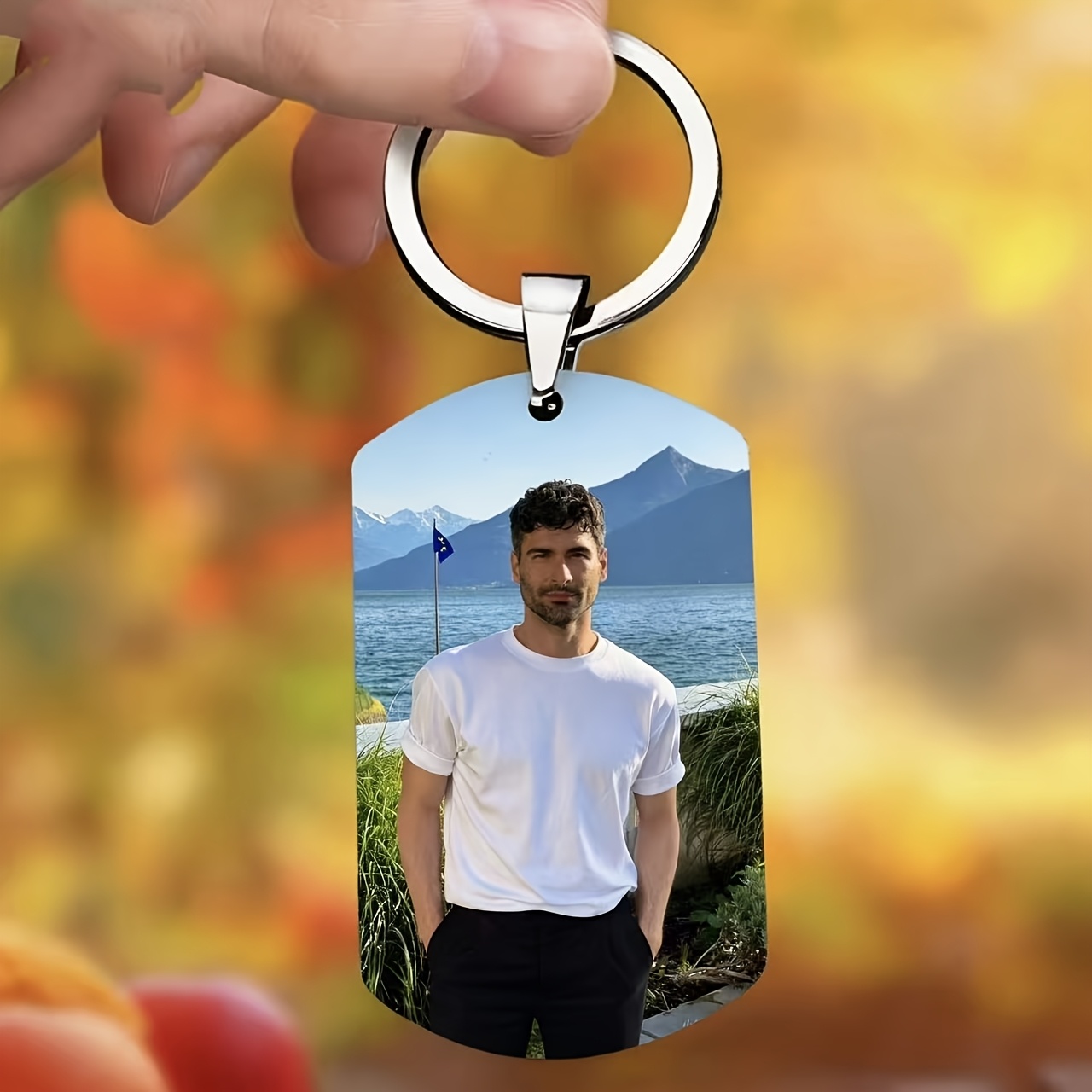TEMU 2d Flat - 2d Plane, 1 Customizable Photo Keychain, Pendant, Personalized Holiday Party Souvenir Gift, For Ones, Car Keychain Additions,