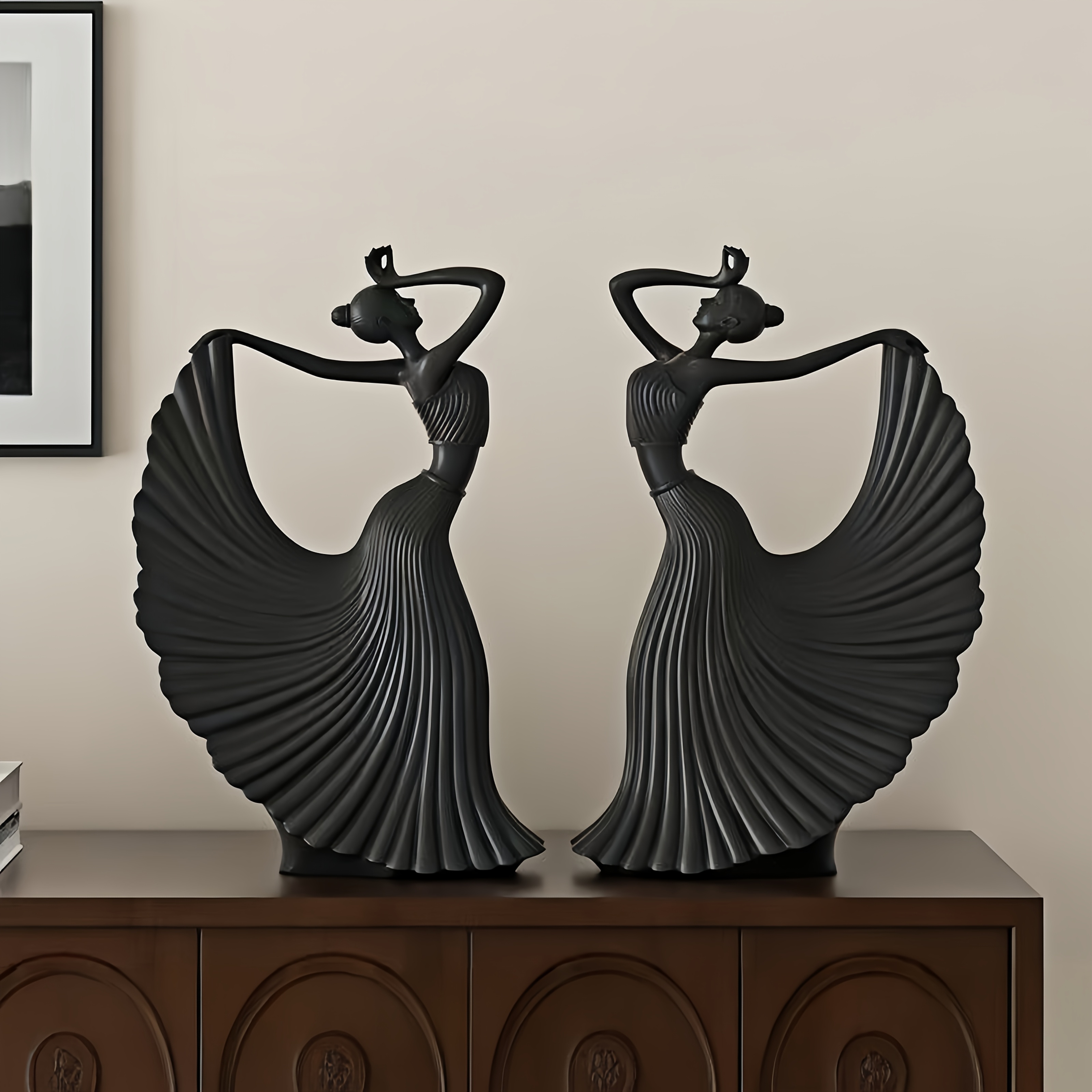 1pc Abstract Dancer Figurine, Resin Art Sculpture, Modern Minimalist Home Decor, Black/White, for Living Room Bedroom Office, Aesthetic Tabletop Ornament