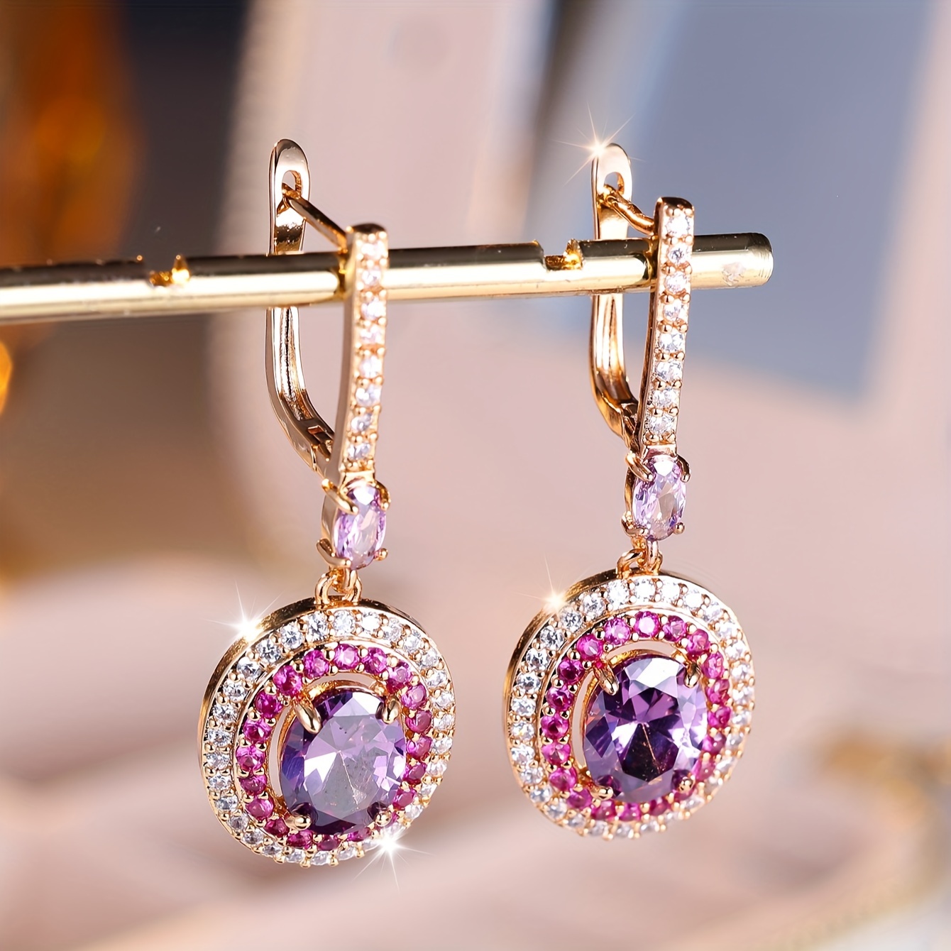 

Boucles d'oreilles pendantes rondes en dentelle de violette vintage , boucles d'oreilles pendantes champagne pour femmes, bijoux pour fête, anniversaire, fiançailles, mariage, anniversaire