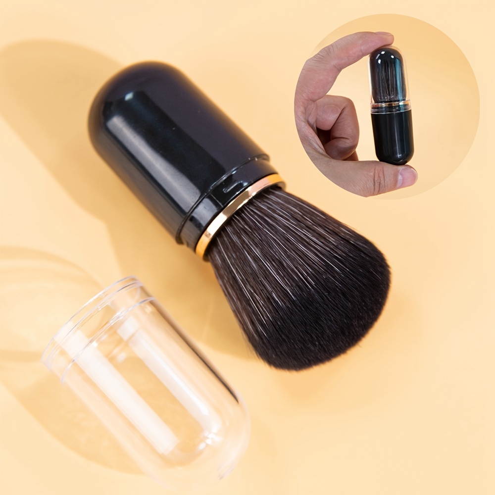 

1pc Capsule-shaped Blush Brush With Lid, Dust-proof, Super , Mini Makeup Brush, Portable Travel Makeup Tool, High-end Makeup Tool, No In