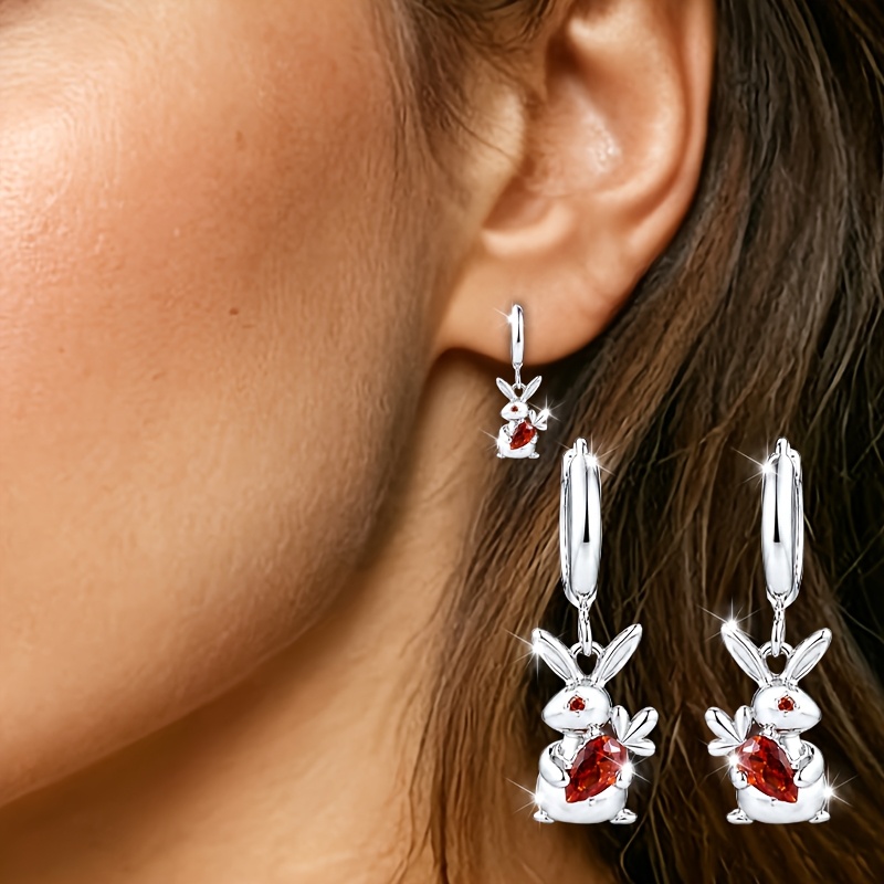 2pcs Cute Rabbit Carrying Carrot Earrings