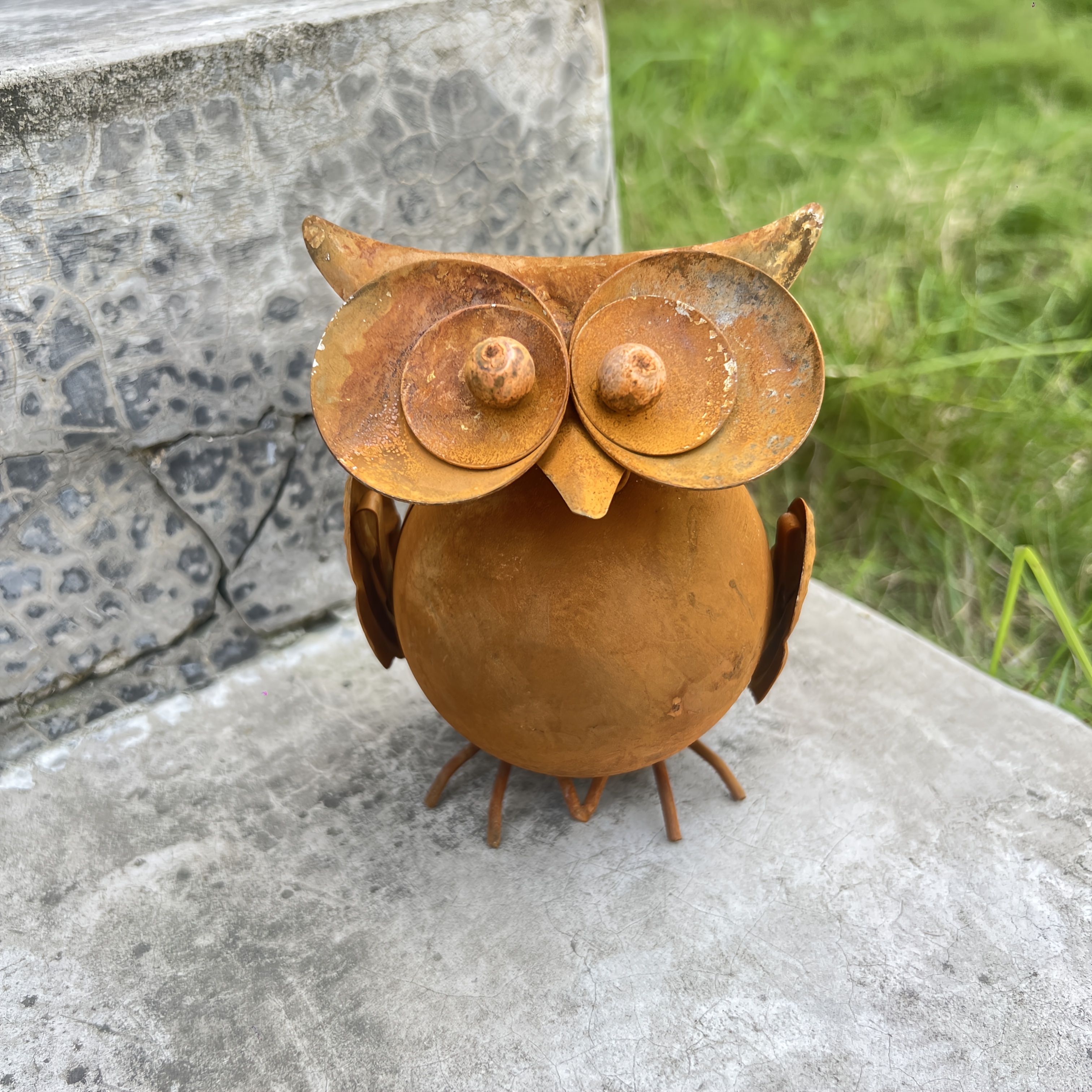 1pc Rustic Iron Owl Garden Art Decor - Handcrafted Outdoor Sculpture, Weather-resistant Cultural Style Decoration For Patio, Lawn, Windowsill & Courtyard