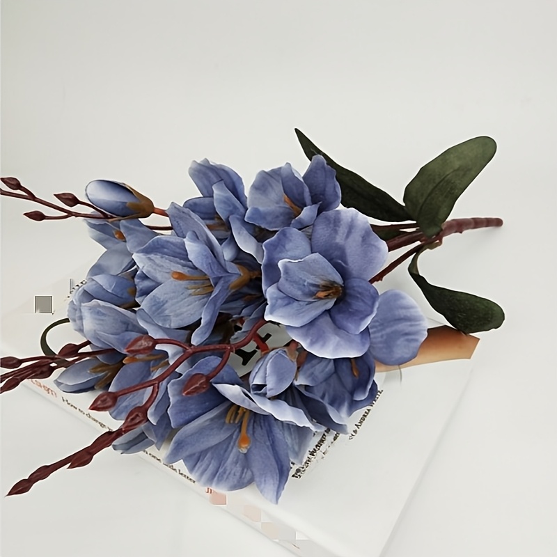 Image of 1pc 5-pronged Magnolia White, Blue, Purple, Holiday Decoration, Wedding Decoration, Courtyard Decoration, Fake Tree Flower Additions, Flower Holiday Gift Bouquet