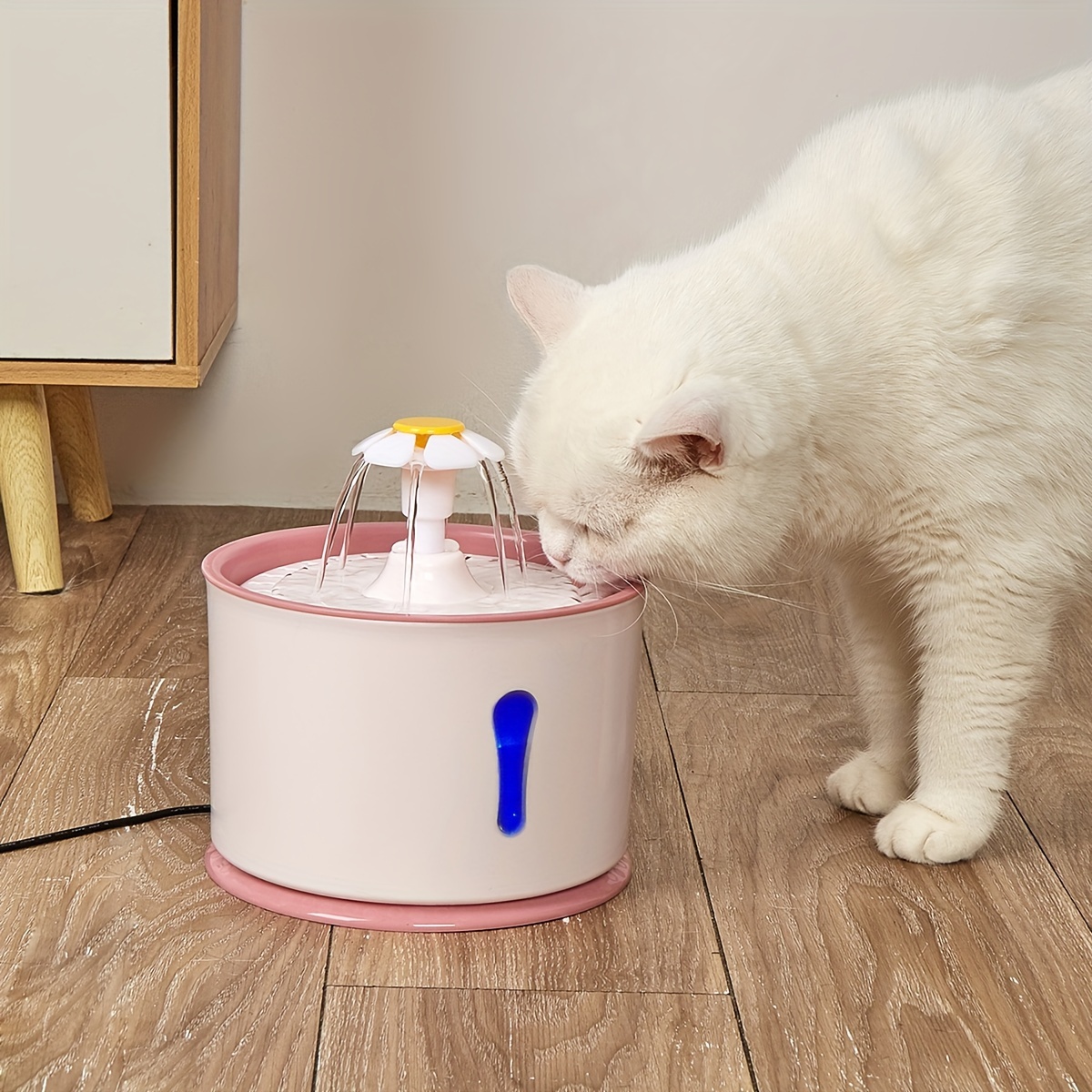 

An Usb Pet Dispenser Suitable And Can