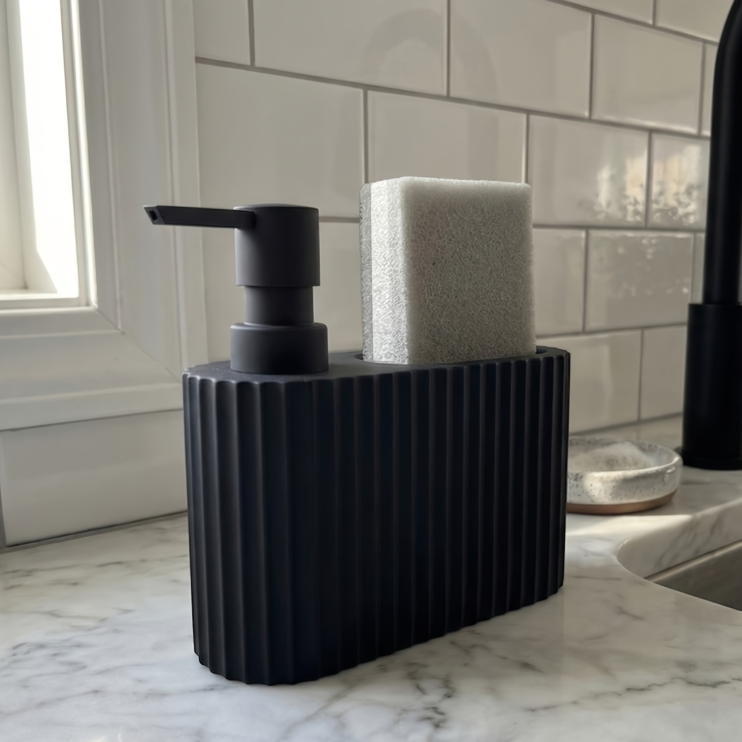 TEMU 2-in-1 Matte Black Soap Dispenser For Kitchen Sink And Bathroom, Dish Soap Dispenser With Sponge Holder, Refillable Kitchen Dish Soap Dispenser
