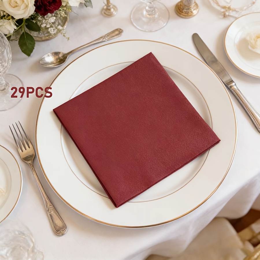 TEMU Un ensemble de 29 serviettes rouges vin pour les célébrations de la Saint-Valentin, mesurant 6,5 par 6,5 pouces, parfaites pour décorer les