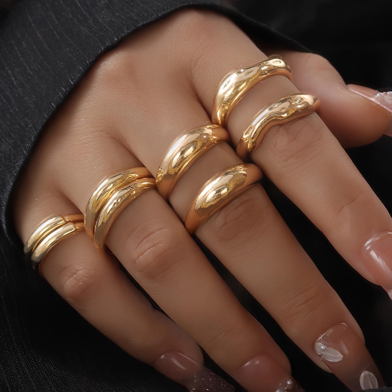 

8pcs Golden Tone Stylish Rings Set, Elegant & Minimalist Style Band Ring Set, Chic Women's Jewelry Accessory