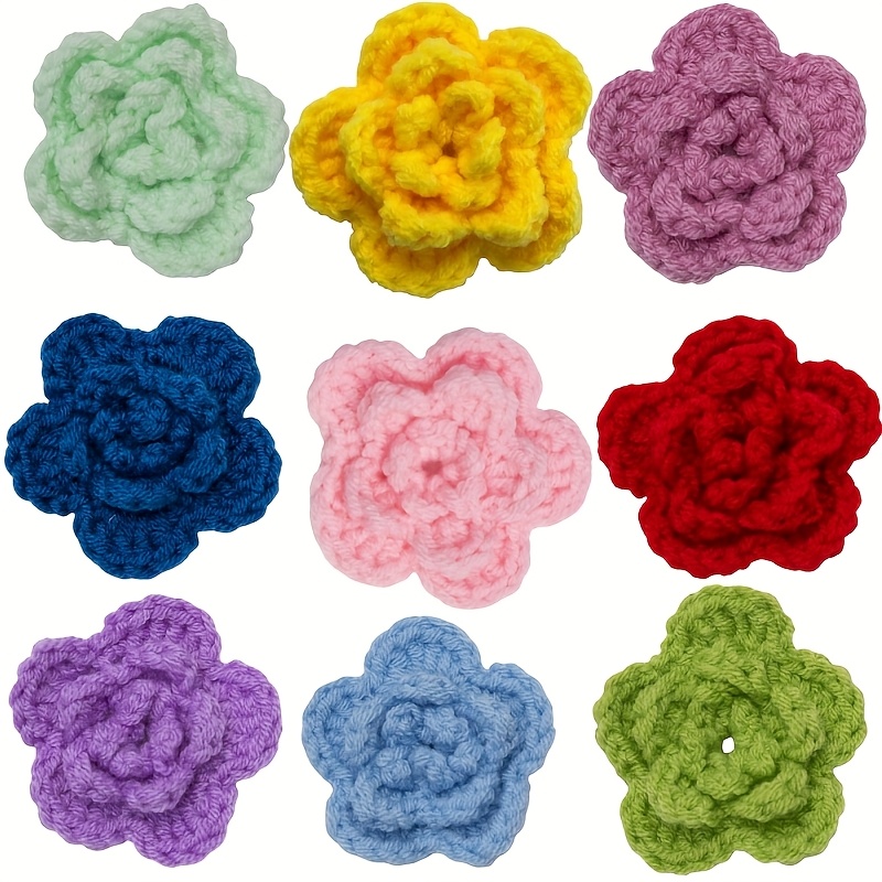 E-shop 9 Handgehäkelte Blumen-Applikationen - 3D Mehrfarbige Zufällige Gestrickte Blumen, Verschiedene Bunte Gehäkelte Rosen-Blumen-Stoffaufkleber für