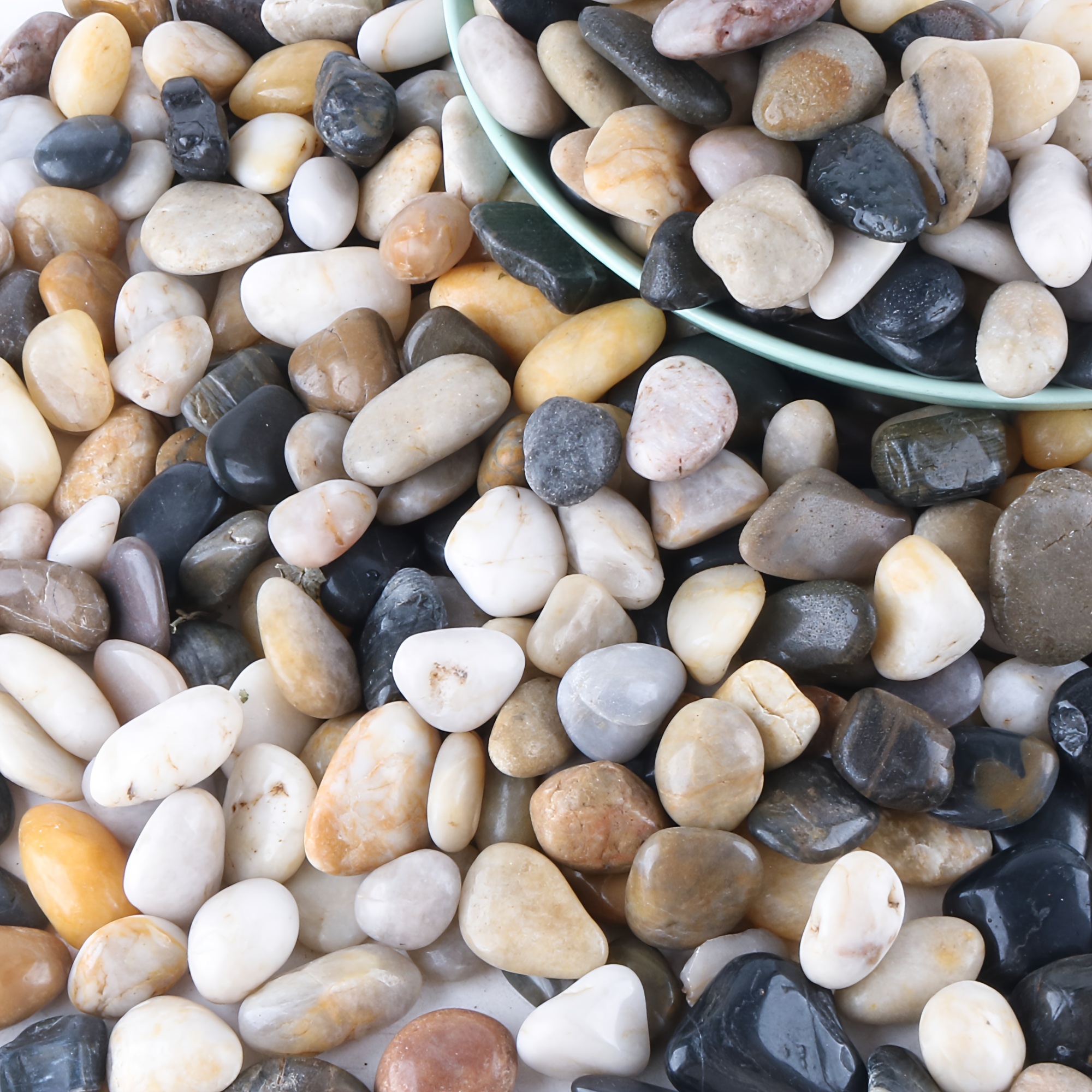 

Pebbles For Plants 18 Lb Natural River Rocks Garden Decorative Stones Outdoor Aquariums Gravel 1-2cm